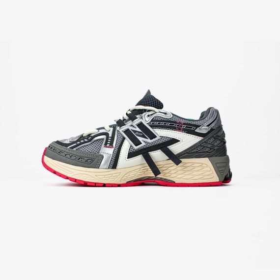 Демісезонні кросівки New Balance весна літо колір сірий/білий/червоний | Зображення 3