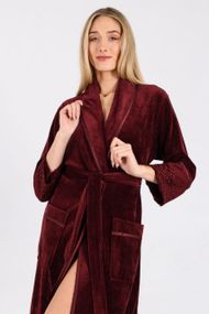 Жіночий халат Nusa 0535 велюровий з мереживом бордовий 2XL