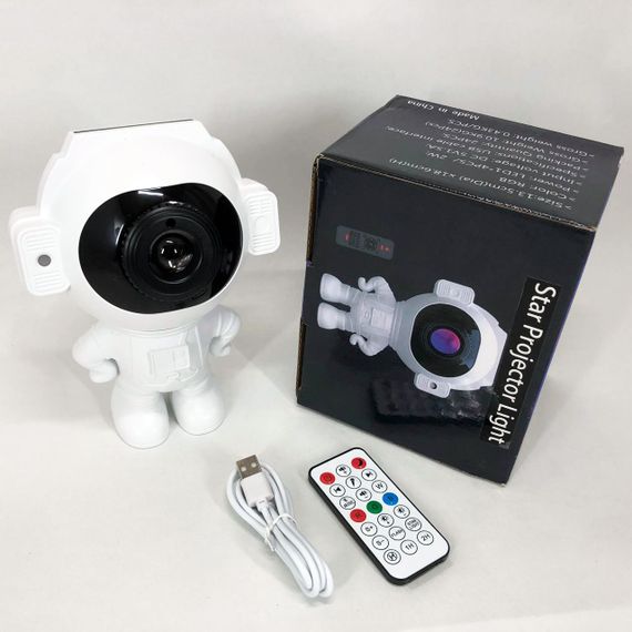 Світильник космонавт 3d проектор, Світильник зоряне небо на стелі, Нічник проектор зоряне небо IO-79 | Зображення 3