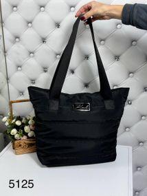 Жіноча сумка-шопер — містка та стильна Чорна