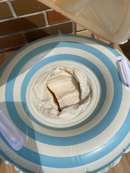 Надувне коло з трусиками та дахом для захисту від сонця Блакитна полоса | Зображення 4