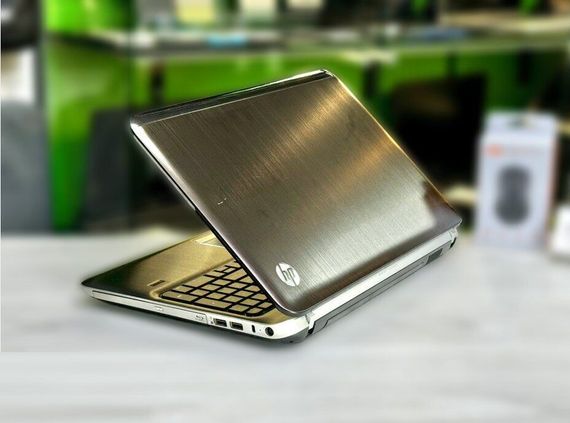Ноутбук Б-класс HP Pavilion dv6-6135dx / 15.6" (1366x768) TN / AMD A8-3500M (4 ядра по 1.5 - 2.4 GHz) / 8 GB DDR3 / 128 GB SSD / AMD Radeon 6600M, 1 GB GDDR5, 32-bit / WebCam / Win 10 Pro б/у | Зображення 4