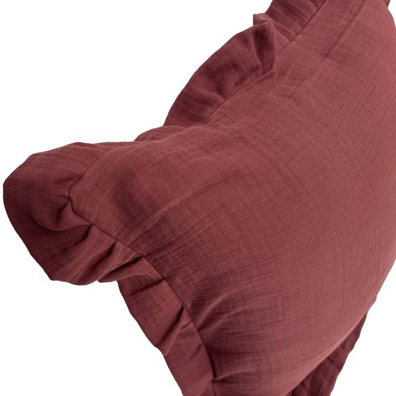Декоративна наволочка SoundSleep Muslin Burgundy 45х45 см із рюшами бургунді (94331776) | Зображення 2