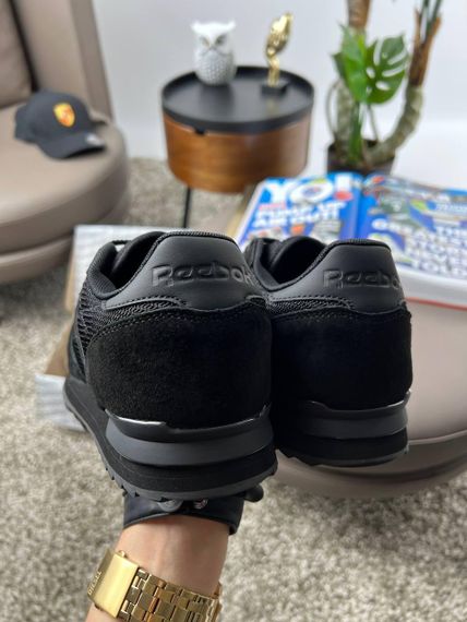 Чоловічі кросівки Re-ebok Classic New Black А3140 | Зображення 3