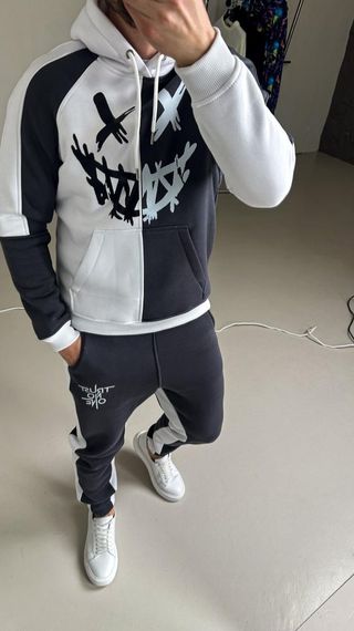 Спортивний костюм утеплений дтф | Зображення 1