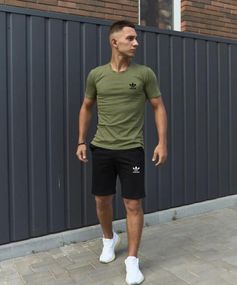 Чоловічий літній костюм adidas хакі