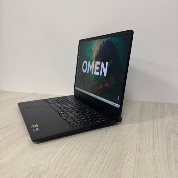 Ігровий ноутбук HP Omen 16 Slim 16-an0001nr / 16" (2560x1600) IPS / Intel Core Ultra 7 255H (16 (22) ядер по 2.0 - 5.1 GHz) / 16 GB DDR5 / 512 GB SSD / nVidia GeForce RTX 5060, 8 GB GDDR7, 128-bit / WebCam б/в | Зображення 5