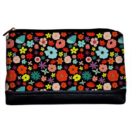 Косметичка дорожная женская Lovely Разноцветные цветочки 26x15x8 см