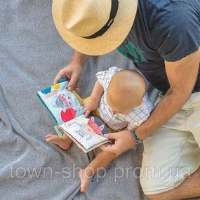 Развивающая книжка для коляски - Что наденет мишка Пол