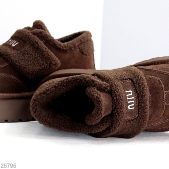 Молодежные шоколадные угги автоледи натуралки с мехом тедди на липучке | Зображення 1