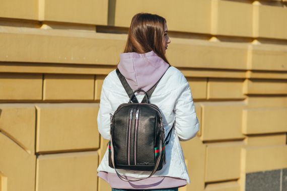 Жіночий чорний міський рюкзак з натуральної шкіри Tiding Bag - 24994 | Зображення 4