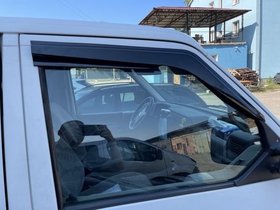 Вітровики (2 шт., Sunplex Sport) для Volkswagen T4 Transporter | Зображення 3