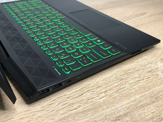 Ігровий Ноутбук HP Pavilion GTX 1050TI - 4GB + Core i5 + 8 ядер | Зображення 3