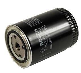 Масляный фильтр BOSCH 7004 AUDI/SKODA/VW Passat,A4,A6,Superb -08