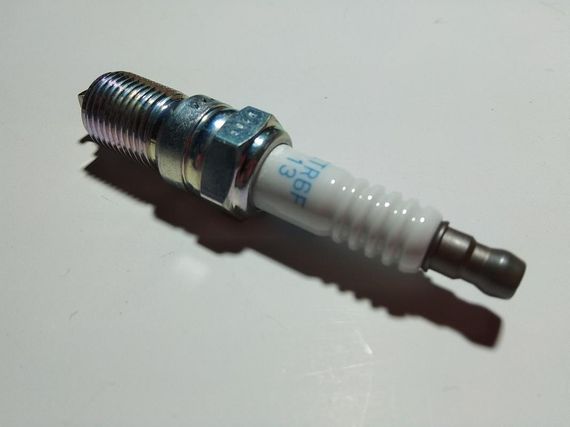 Свічка запалювання NGK ITR6F13/4477 Mazda (L3Y418110) | Зображення 2