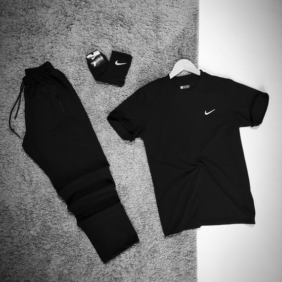 Чоловічий комплект Nike штани + футболка чорний (лого вишивка) | Зображення 2