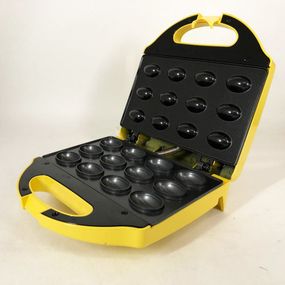 Вафельница-Орешница MAGIO МG-391, Мощность ZA-742 750 Вт