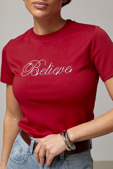 Жіноча футболка з вишитим написом і перлами - темно-червоний цвет, ONE SIZE (є розміри) | Зображення 3