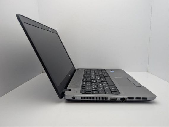 Ноутбук HP ProBook 450 G2 / 15.6" (1366x768) TN / Intel Core i5-4210U (2 (4) ядра по 1.7 - 2.7 GHz) / 8 GB DDR3 / 240 GB SSD / Intel HD Graphics 4400 / WebCam б/у | Зображення 3