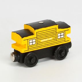 Дерев'яний жовтий вагон Содор Sodor line на магнітах з мультфільму Томас та його друзі