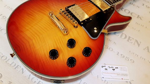 Электрогитара Gibson Les Paul Custom Sun Chery Burst China | Зображення 3