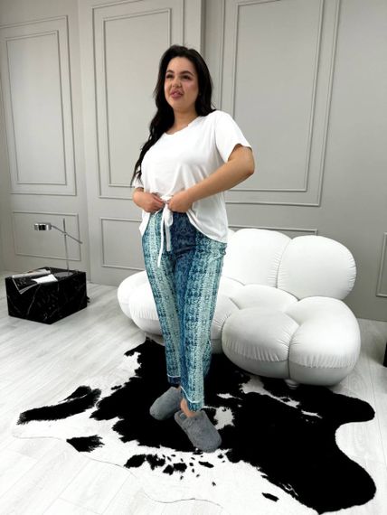 Жіноча піжама костюм для дому з футболкою та штанами  PLUS SIZE | Зображення 7