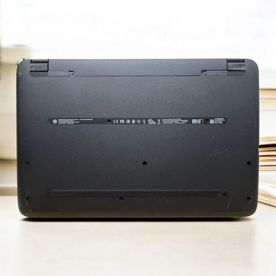 Ноутбук Б-клас HP 15-ay087ur / 15.6" (1366x768) TN / Intel Pentium N3710 (4 ядра по 1.6 - 2.56 GHz) / 4 GB DDR3 / 500 GB HDD / Intel HD Graphics / WebCam / Акб не працює б/в | Зображення 5