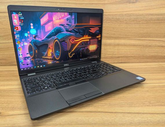 Ноутбук Dell Precision 3541 / 15.6" (1920x1080) IPS / Intel Core i7-9850H (6 (12) ядер по 2.6 - 4.6 GHz) / 16 GB DDR4 / 500 GB SSD / Intel UHD Graphics 630 / WebCam / Windows 10 б/у + Подарок Беспроводная мышь / USB | Зображення 3