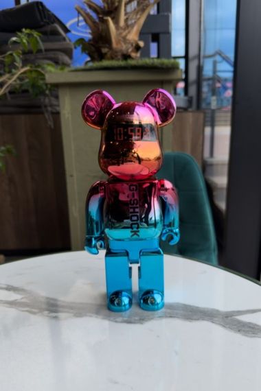 Bearbrick G-Shook дизайнерська статуетка ведмідь Беарбрік 28 см mb026, рожево-блакитний | Зображення 1