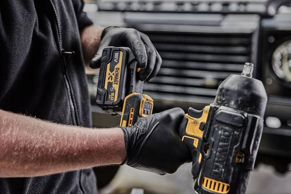 Гайковерт ударний акумуляторний безщітковий 1898Нм DeWALT DCF900P2G | Зображення 7