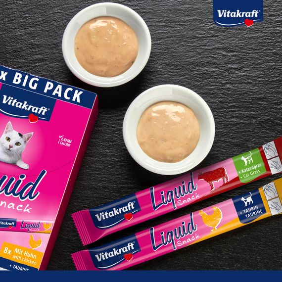 Ласощі для котів з куркою та яловичиною Vitakraft Liquid Snack Beef Chicken, 16 шт х 15 гр | Зображення 2