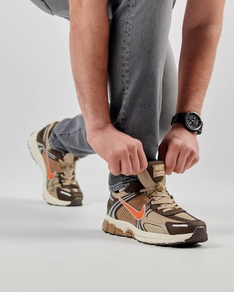 Кросівки чоловічі Vomero 5 New Brown Orange , В'єтнам | Зображення 8