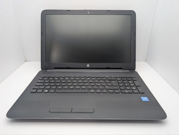 Ноутбук HP 250 G5 / 15.6" (1366x768) TN / Intel Celeron N3060 (2 ядра по 1.6 - 2.48 GHz) / 8 GB DDR3 / 500 GB HDD / Intel HD Graphics 400 / WebCam / DVD-ROM б/у | Зображення 2