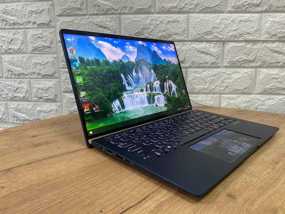 Ноутбук Сенсорний Asus ZenBook UX434FLC 14"FHD/IPS/i7 10510U/16Gb/SSD512/MX250 | Зображення 2