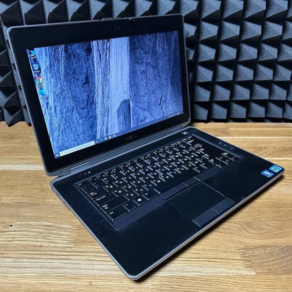 Ноутбук Dell Latitude E6430 / 14" (1600x900) TN / Intel Core i7-3740QM (4 (8) ядра по 2.7 - 3.7 GHz) / 8 GB DDR3 / 256 GB SSD / nVidia NVS 5200M, 1 GB GDDR5, 64-bit / WebCam б/в | Зображення 2
