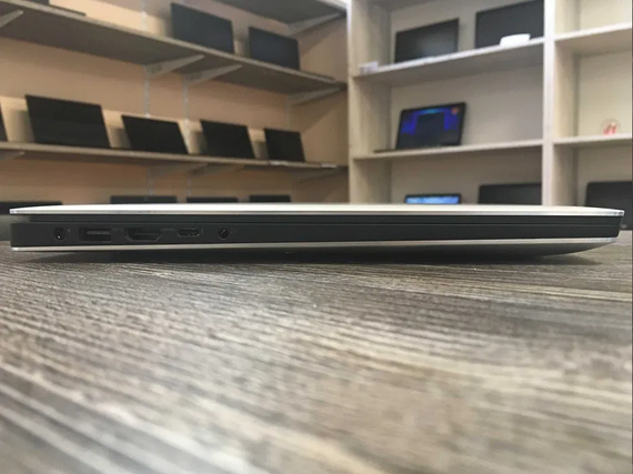 Ноутбук Dell Precision 5530 15.6 FHD,IPS/i7-8850H/32GB/QuadroP2000 4GB/512 SSD | Зображення 3