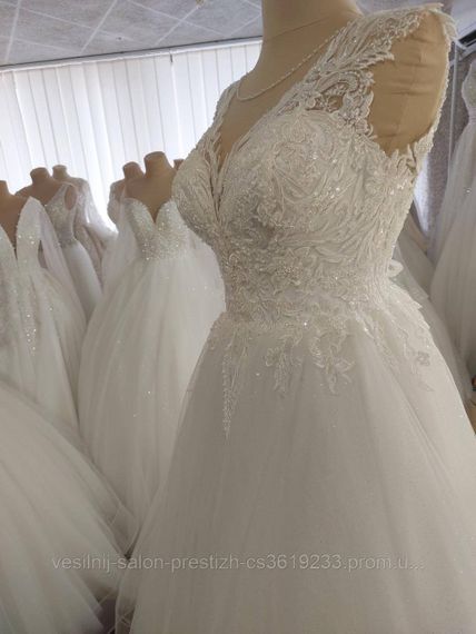 Весільна сукня, розпродаж | Зображення 2
