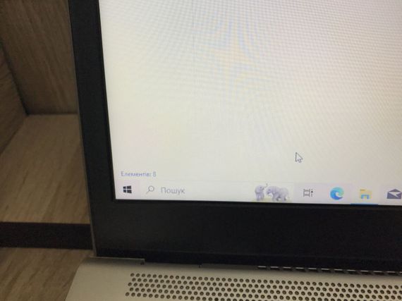 Ультрабук Б-класс HP Pavilion 14-bk091st / 14" (1366x768) TN / Intel Core i5-7200U (2 (4) ядра по 2.5 - 3.1 GHz) / 8 GB DDR4 / 256 GB SSD / Intel HD Graphics 620 / WebCam б/у | Зображення 3