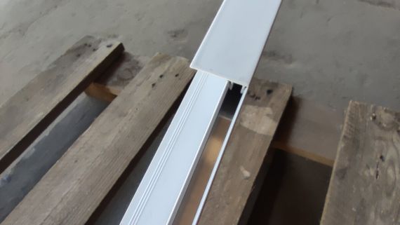 Профіль (торцевий) фінішний алюмінієвий для сайдинга 38,5х28х6000мм SW-00001728 | Зображення 6