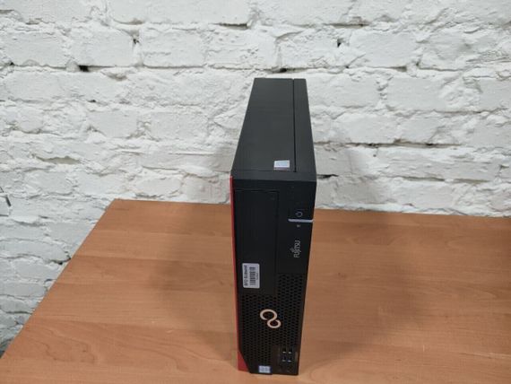 Комп'ютер Fujitsu Esprimo D556 E85+ SFF / Intel Core i3-6100 (2 (4) ядра по 3.7 GHz) / 16 GB DDR4 / 512 GB SSD / Intel HD Graphics 530 б/в | Зображення 3