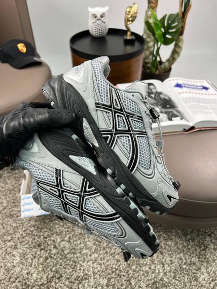 Чоловічі кросівки ASICS Gel-Kahana TR V4 Grey Black (замша , текстиль) весна / літо / осінь | Зображення 3