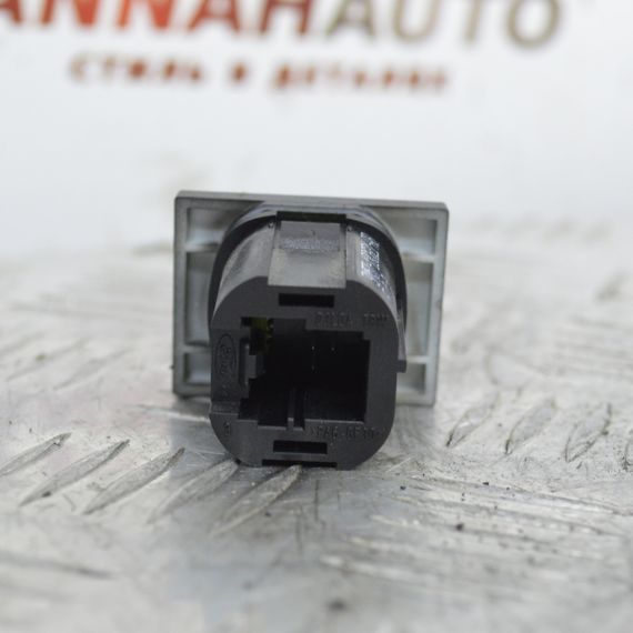 Кнопка обігріву заднього скла Ford Focus II Transit C-Max Форд Фокус 2 Транзіт С-Макс 3M5T18C621AB | Зображення 1