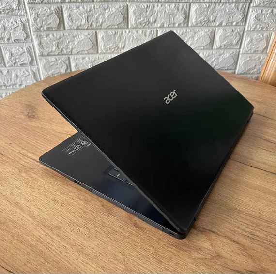 Ноутбук Acer Aspire 3 A317-52 17.3" HD+ i5 1035G1 8Gb SSD  + HDD Б/В | Зображення 3