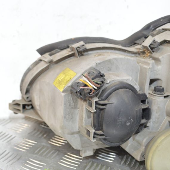 Фара передня права Mercedes C-Class W203 2000-2007 Фара права Мерседес в203 A2038200261 0301166202 | Зображення 5