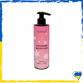 Парфумований лосьйон для тіла Bath & Body Works Strawberry Snowflakes Brand Collection 200 мл