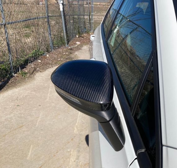 Кришки дзеркал (Карбон) для Volkswagen Golf 8 2019- рр | Зображення 6