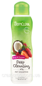Шампунь для собак и котов TropiClean Ягоды и кокос для глубокой очистки 355 мл 202498