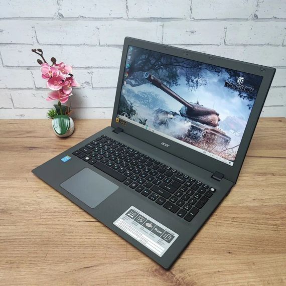 Ноутбук Б-класс Acer Aspire E5-573 / 15.6" (1920x1080) TN / Intel Core i3-5005U (2 (4) ядра по 2.0 GHz) / 8 GB DDR3 / 256 GB SSD / Intel HD Graphics 5500 / WebCam / DVD-ROM б/у | Зображення 3