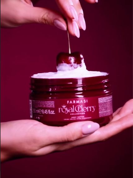 Набор "Королевская вишня" масло + гель для душа + крем для рук + пакет Farmasi | Зображення 3