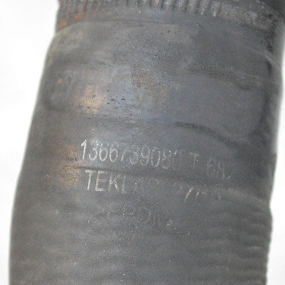 Патрубок системи охолодження 2.2 / 3.0 HDI Citroen Jumper 2006-2025 Трубка охолоджуючої рідини Сітроен Джампер 1366739080 | Зображення 3